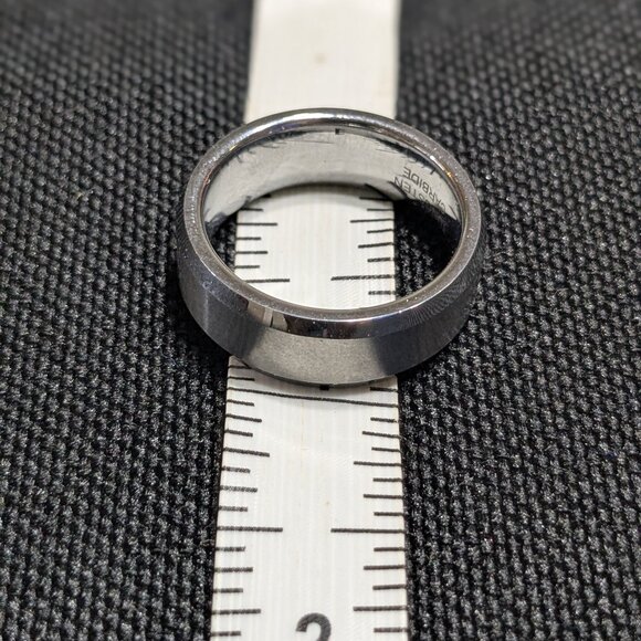 Sleek Tungsten Carbide Ring - Modern Men's Band - Picture 1 of 2